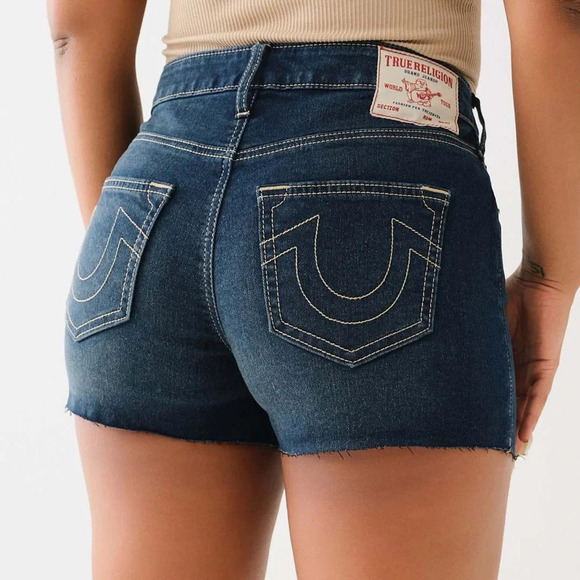 True Religion Jennie Mid Rise Raw Hem Shorts - Size 31 - Dark Scorched Wash NWT - Picture 2 of 15